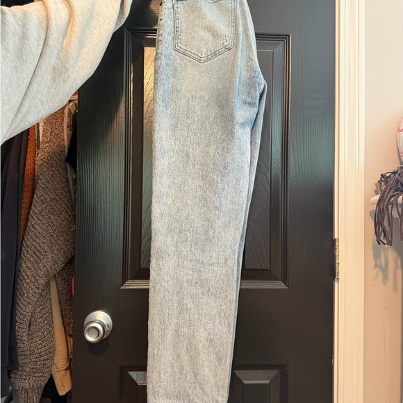 Abercrombie & Fitch Curve Love Denim - Picture 2 of 3